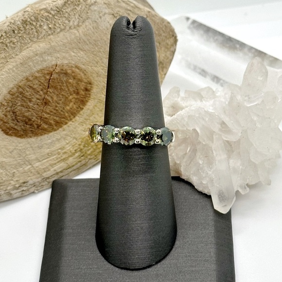 2.18 CT VVS1 Round Cut Champagne Moissanite Sterling Silver Ring - Picture 5 of 5